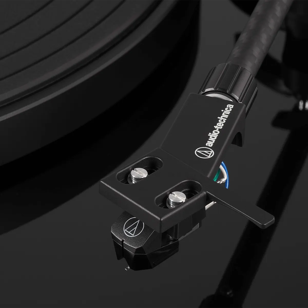 AT-LPW50PB Belt-Drive Turntable, cartridge detail at Toma Audio