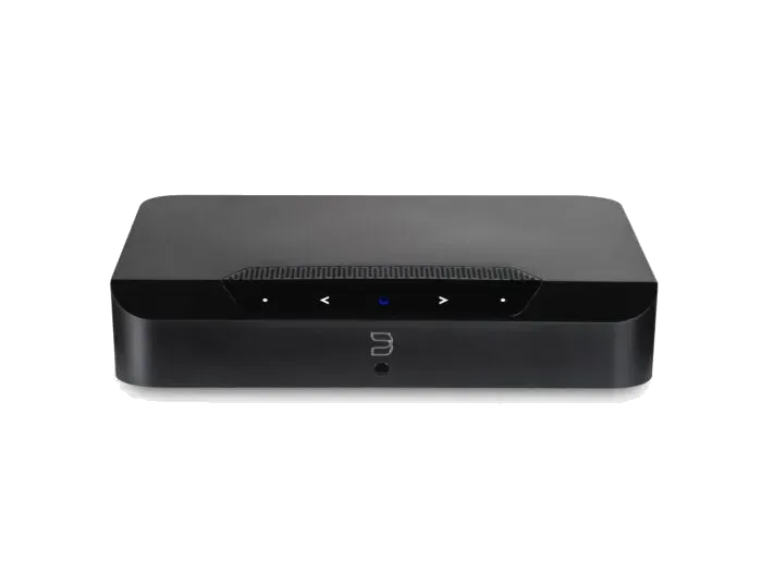 Bluesound POWERNODE EDGE, black front three-quarter view at Toma Audio