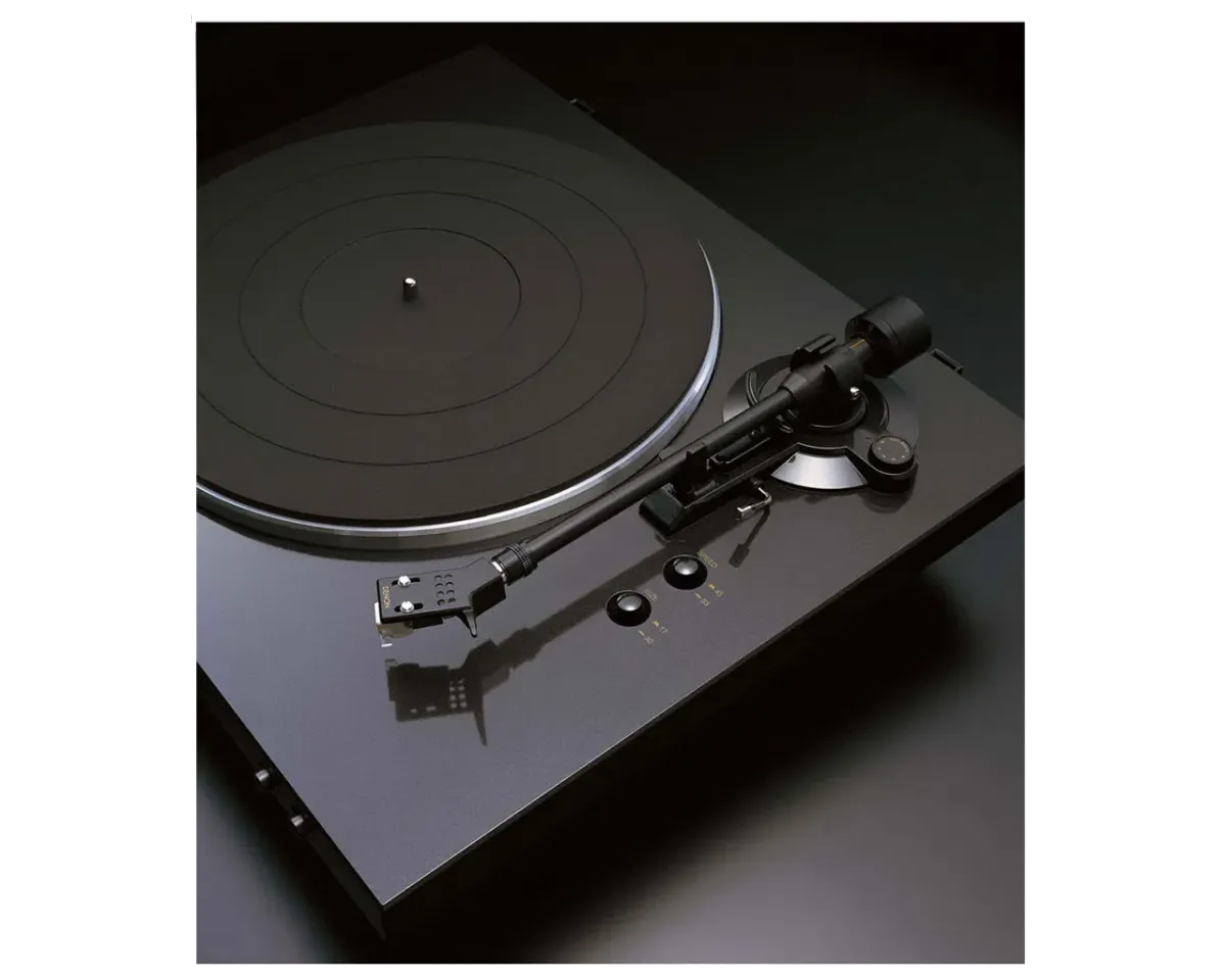 Denon DP-300F Fully Automatic Turntable - [LP Auto Phono], EL DP 300F Angle at Toma Audio