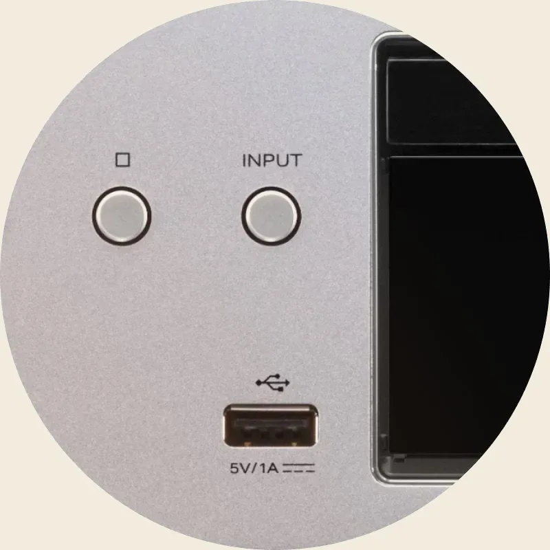 Marantz CD60, front panel detail at Toma Audio