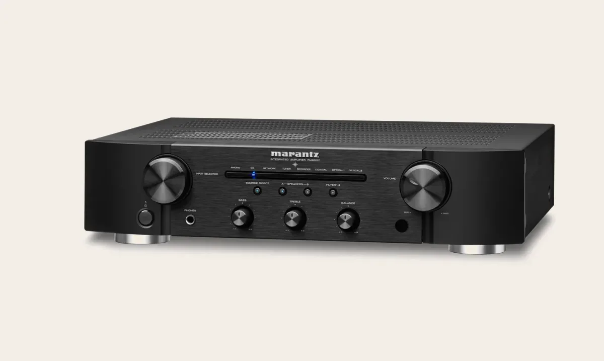 Marantz PM6007, amplifier front detail at Toma Audio