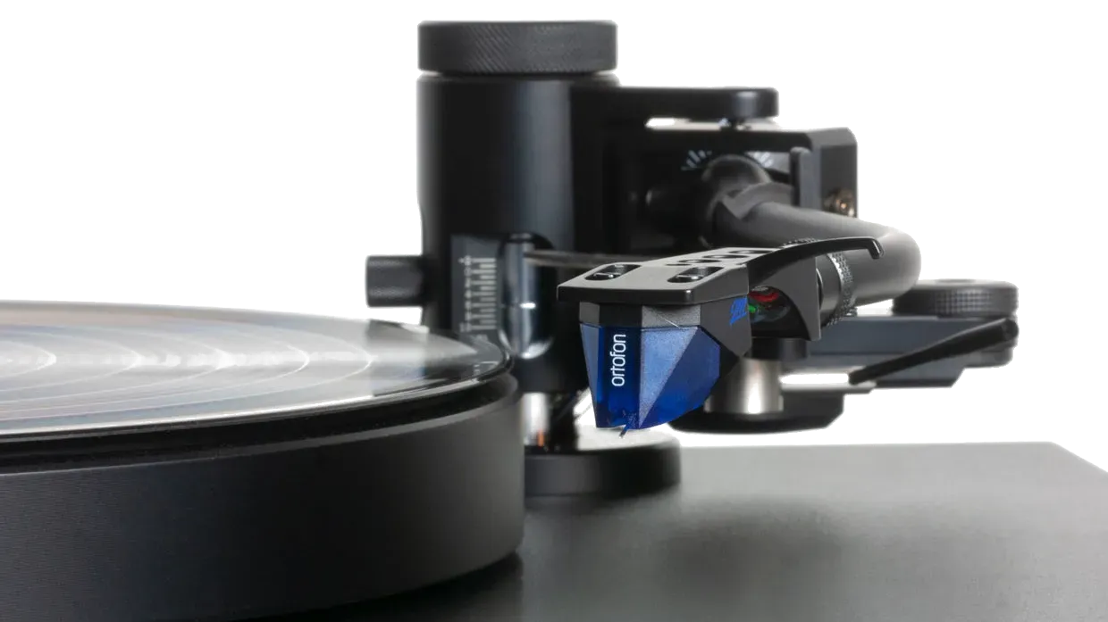 Music Hall stealth Semi-Automatic Direct-Drive Turntable - [LP], cartridge detail at Toma Audio