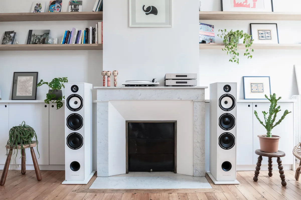 Primare I15 Prisma MK2 - [2x60W DAC Wi-Fi BT], SC15 I15 Marblefireplace Speakers at Toma Audio