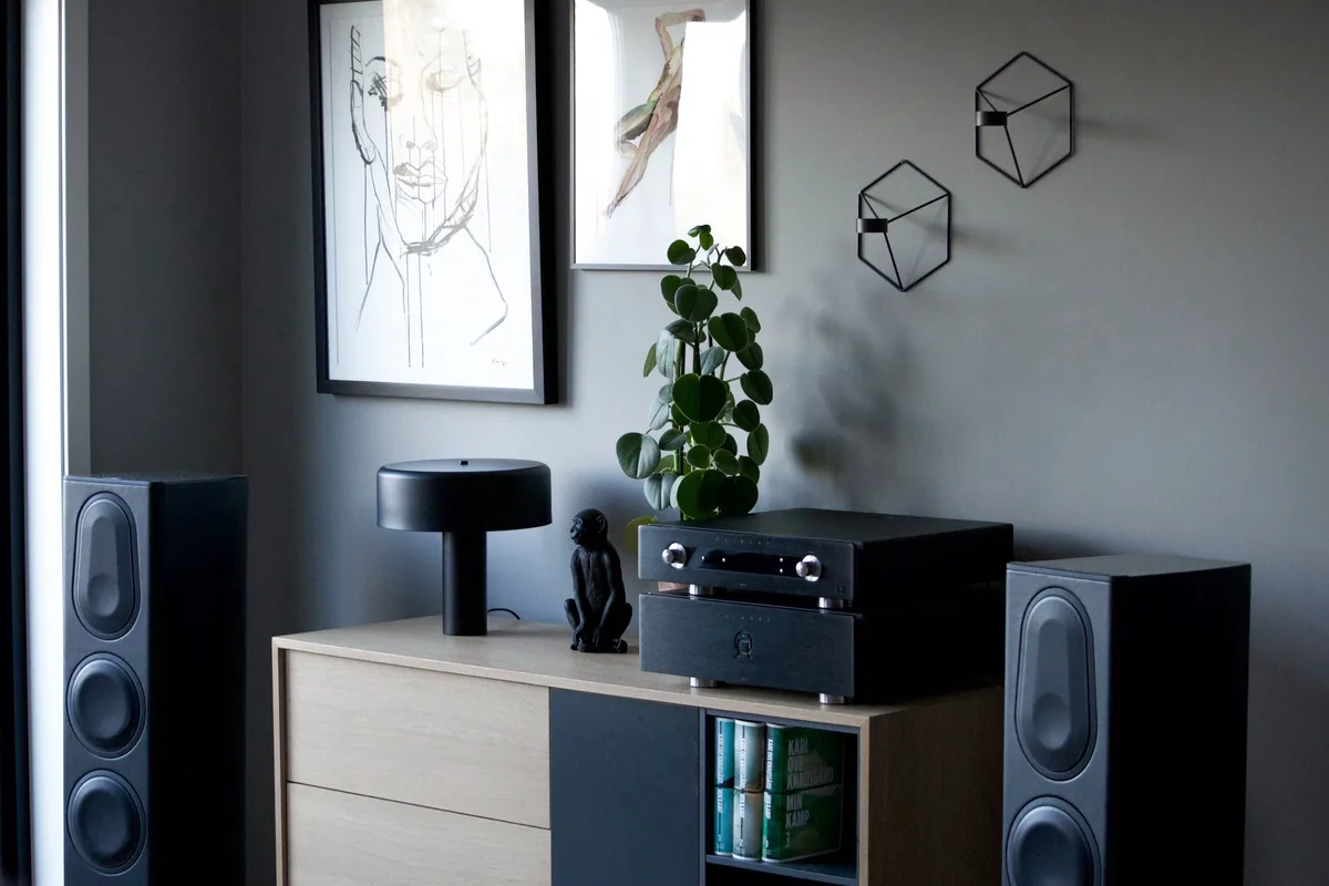 Primare I35 Prisma - [2x150W DAC Wi-Fi BT], I35 A35.2 Shelf Speakers Modernhome at Toma Audio